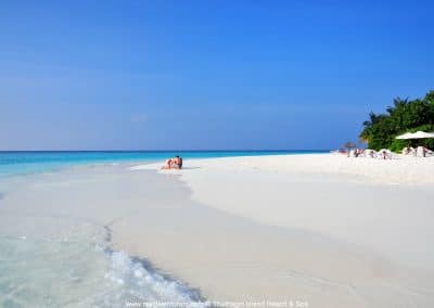 Thulhagiri Island Beach