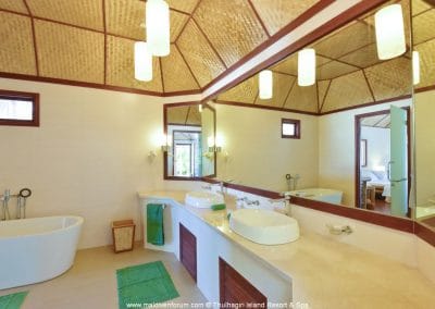 Thulhagiri Island Resort & Spa Beachbungalow