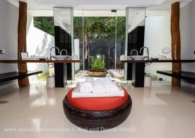 Park Hyatt Hadahaa